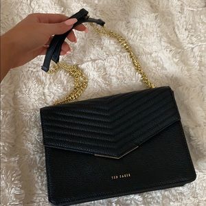 ✨Like new ted baker crossbody bag 😍